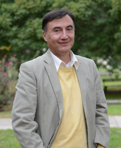 Dr. Jaime Cuevas