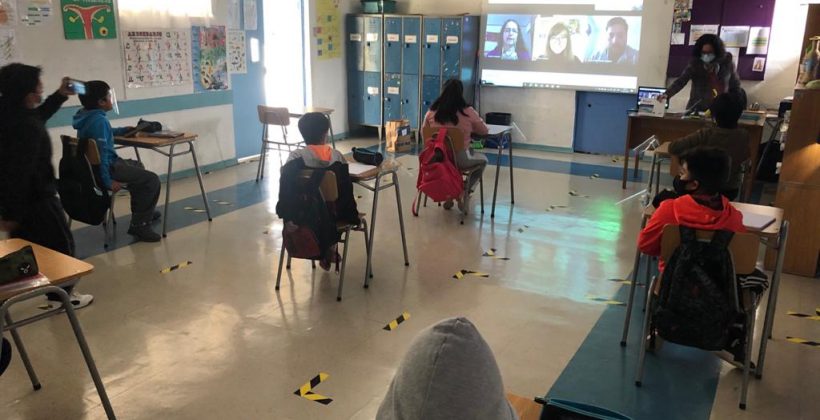 Parque Eólico Sarco y CEAZA implementan innovador programa de educación científica a distancia en escuela rural de Carrizalillo en la comuna de Freirina Parque Eólico Sarco y CEAZA implementan innovador programa de educación científica a distancia en escuela rural de Carrizalillo en la comuna de Freirina