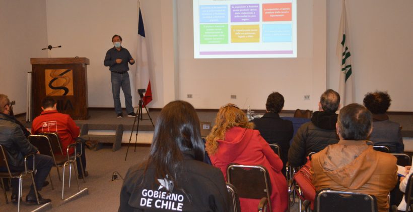 Pequeños y medianos mineros se informan sobre investigaciones científicas sobre la descontaminación de suelos y biolixiviación Pequeños y medianos mineros se informan sobre investigaciones científicas sobre la descontaminación de suelos y biolixiviación