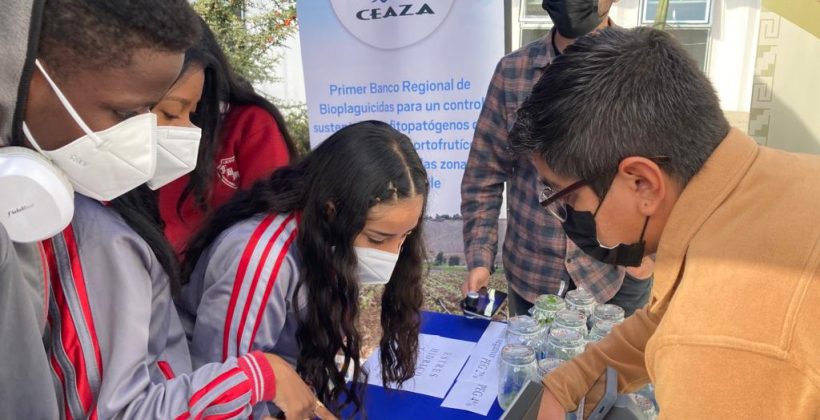 Estudiantes de liceo de Coquimbo conocieron el trabajo meteorológico y microbiológico de CEAZA Estudiantes de liceo de Coquimbo conocieron el trabajo meteorológico y microbiológico de CEAZA